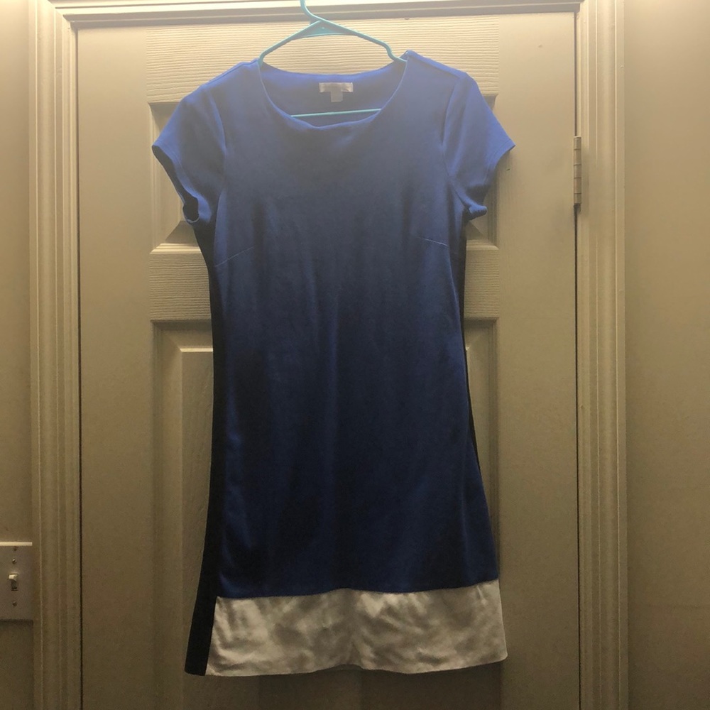 blue dress